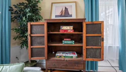 Fish & Ships on River Steps to Ocean, Blvd, Park - Photo 4