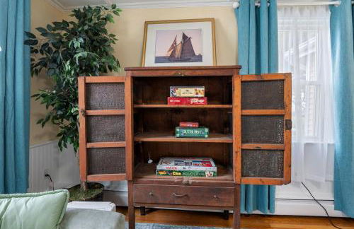 Fish & Ships on River Steps to Ocean, Blvd, Park - Photo 4