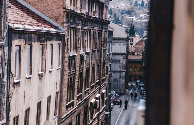 Modern Apartment Near Cathedral -best Location - Photo 12