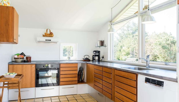 6 Person Holiday Home in Blavand - Foto 5, Cocina privada