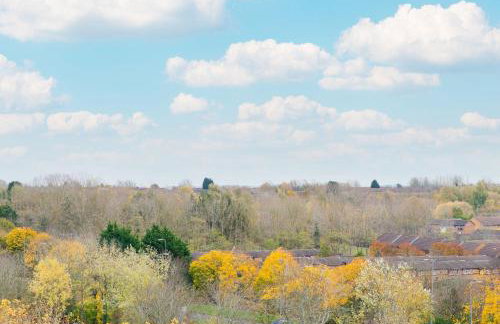 The Vizion serviced apartments from Pincott Properties - free parking, private balcony, and WiFi - Photo 69