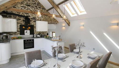 Rhyd Angharad Barns - Foto 2