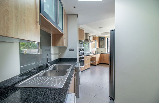 Bayhill Terrace 17 by CTHA - Photo 15