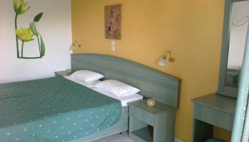 Smile's Studios - Photo 4