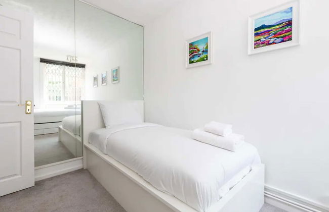 Spacious & Welcoming 4BD House - Kennington - Foto 20