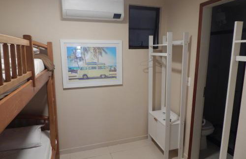 Aconchegante Apartamento de 3 Quartos com Varanda, Ar e cozinha completa - Cabo Frio - Foto 25