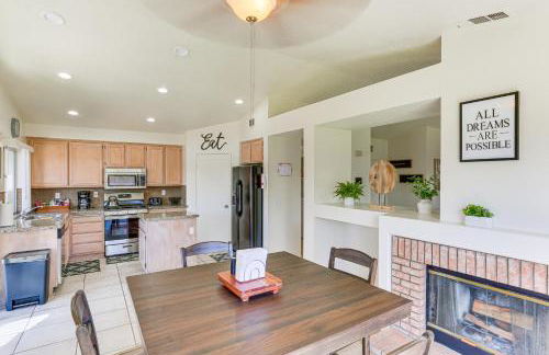 Victorville Home with Large Yard and Charcoal Grill! - Foto 4