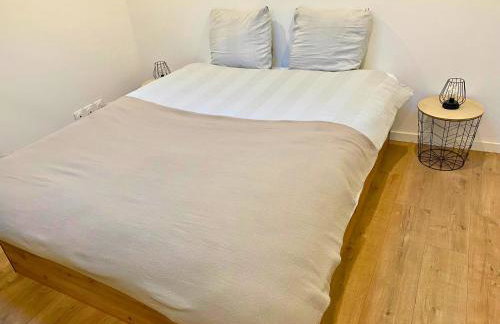 T2 moderne et calme - face gare & proche centre - Photo 8