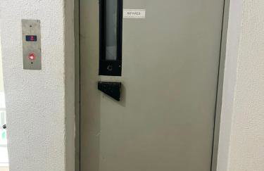 Apartamento Historico Beira Mar - Na avenida da Praia - Foto 12