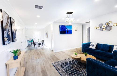 Escondido Front Unit 3-BR by SD STAY - Foto 23