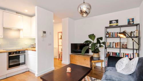 The Nook Tower Bridge - Photo 2