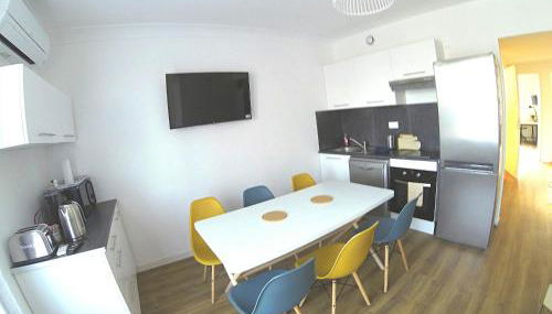 Superbe appartement, 3 chambres, gare St Charles - Foto 1