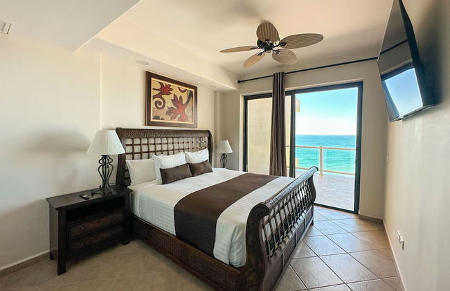 Beach Bliss Retreat 2BR Beachfront Condo - Foto 20