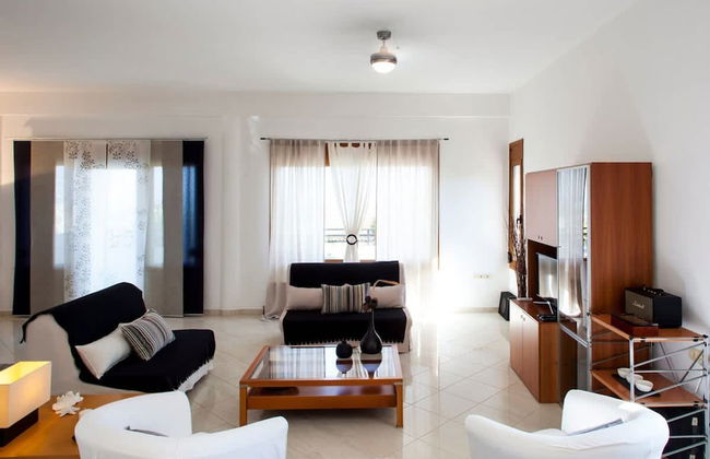 Artemis Spacious Luxury Villa With XL Private Pool - Foto 12