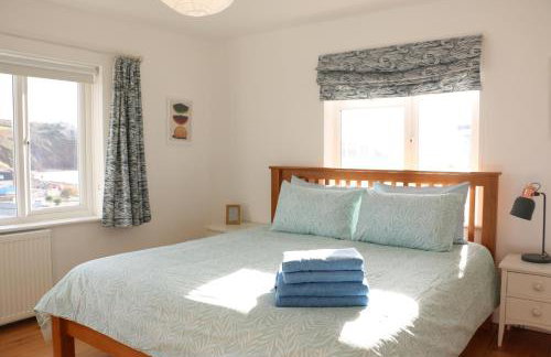 Modern Beach House overlooking the Sea - Foto 26