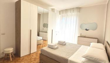 Casa Vittoria - tra Lago Maggiore e centro città - Foto 2, towels, wardrobe