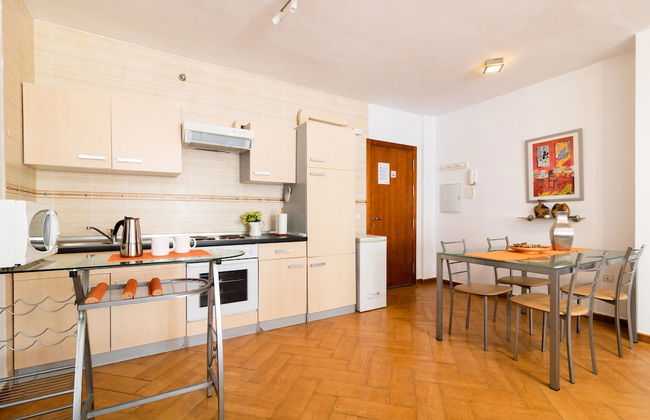 Sitito Escribano Apartment - Photo 39