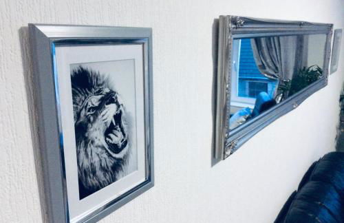 THE LION’S REST - BOUTIQUE APARTMENT SUITE. - Photo 18