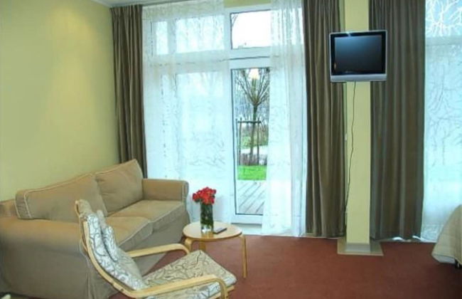 Elegant Eingerichtete Ferienwohnung - Photo 6