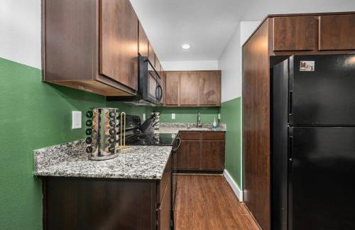 Modern Quirky Apartment Near Medical Center - Foto 1