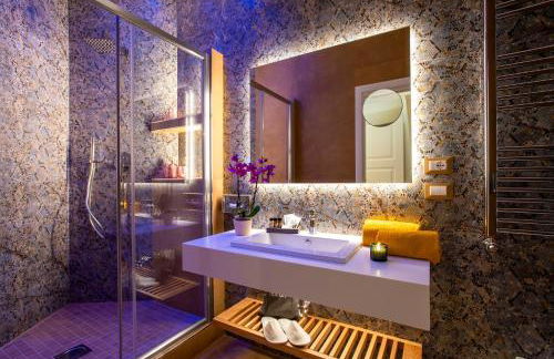 VentiSettembre Private Suites - Photo 145