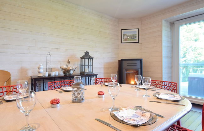 Lavish Holiday Home in Chassepierre With Terrace - Photo 22