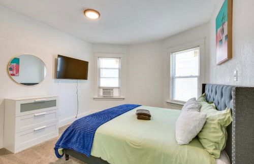 Luxurious 2BR Kansas City Condo Near Downtown - Photo 17