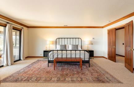 Cathedral by AvantStay Charming Secluded Estate w Sauna Pool Table Views of the Rolling Hills - Foto 69