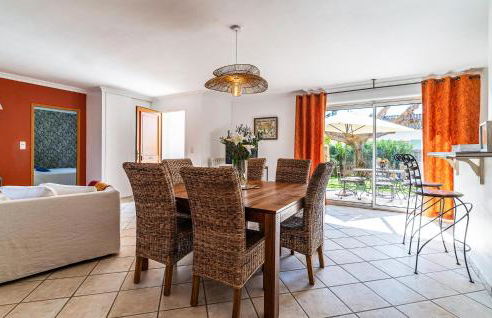 2 Bedroom Amazing Home In Noves - Foto 6