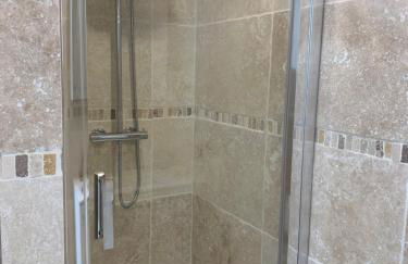 La Venturonne Appartement neuf Rez de jardin 45 m2 vue mer et vignes 10 mn des plages - Foto 12