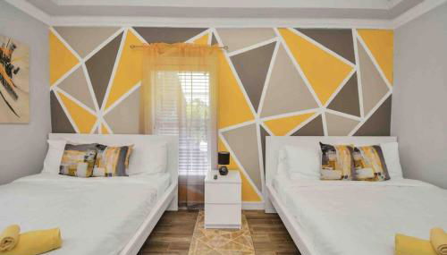 Central Yellow Gem: Cozy Views & Proximity - Foto 3