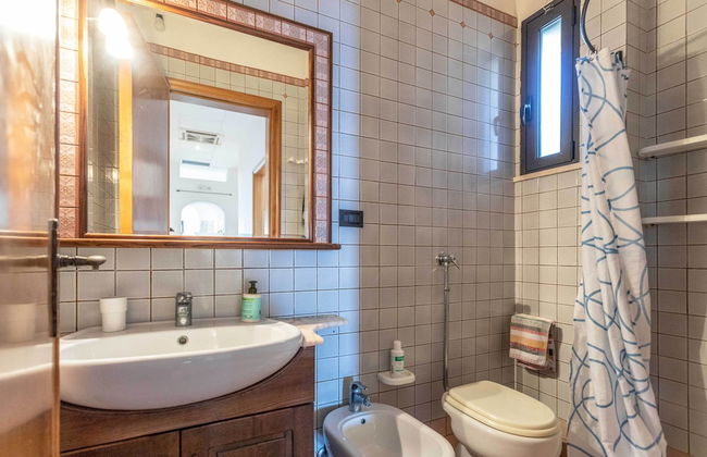 Emma's Villa facing the sea with swimming pool - Foto 29