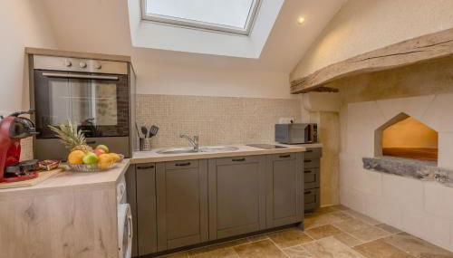 Le Four à pain - Parking - Circuit des 24h du Mans à 7 min - Golf de Mulsanne à 2 min - Foto 3