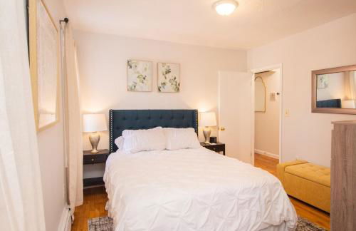 Modern,02 mile to Northeastern, in unit laundry - Foto 9