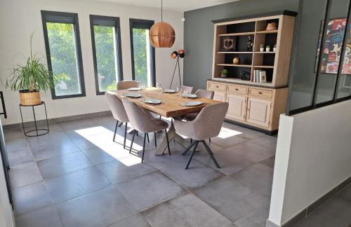 Parenthèse contemporaine - Élégance et nature - 15 min du Circuit des 24h - Foto 6