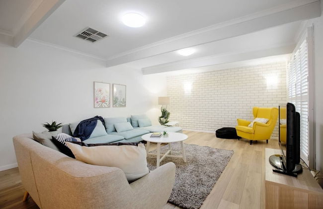 Quiet & Peaceful 3bed2bath Home @keilor Downs - Foto 18