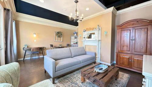 Haven at Hazel Downtown Loft - Photo 3