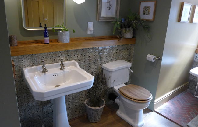 Royal Oak Retreat 2-bed - Sleeps 6 & Pet Friendly - Foto 14