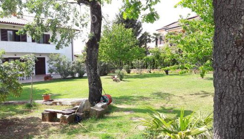 Apartments Nina, Pinta & Santa Maria - Foto 4, Garden
