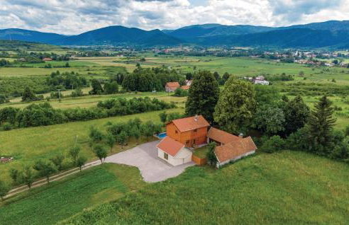 Nice Home In Plaski With Sauna - Photo 17