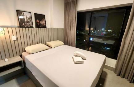 Uma Linda Vista com Quarto Privativo no Ed. Vertigo - Foto 16