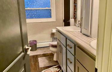 [4-BR/Sleeps 12] Family & Friends Home in Indiana - Foto 23