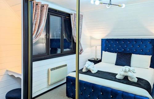 Danu 1A -Hot Tub-Perth-Pet Friendly-Luxury-Romantic - Photo 16