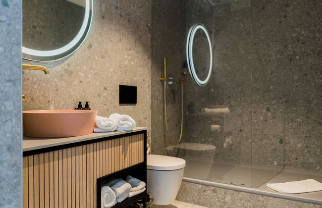 Bob W Peterhof - Photo 28