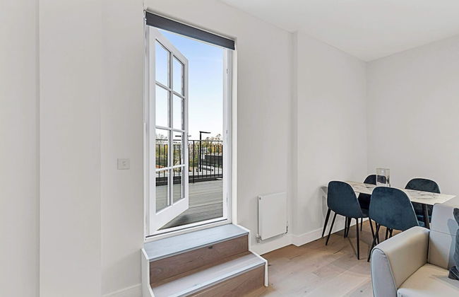 Sunny 2-bed Flat in Chiswick - Foto 21