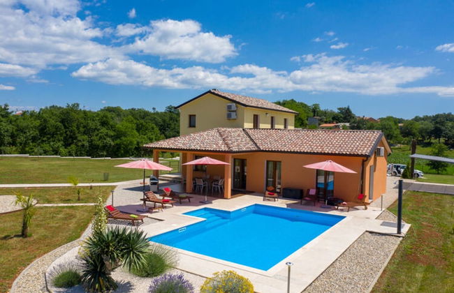 Villa in Pazin With Private Pool - Foto 26