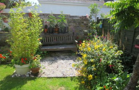 Hamilton Lodge - Cottage sleeps 8 - Photo 9