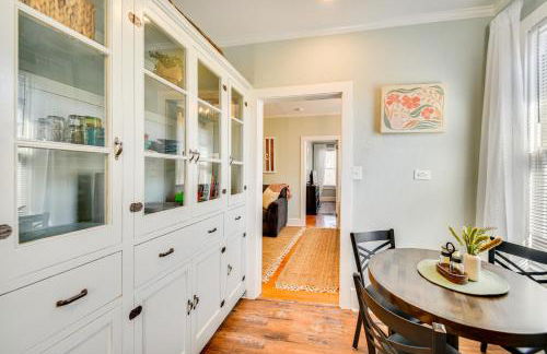 Family-Friendly Main St Gloucester Apt with Balcony! - Foto 8