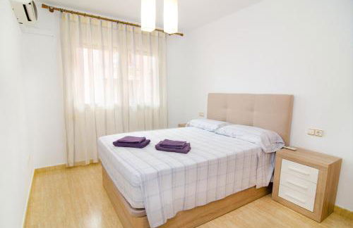 Apartamento de 4 dormitorios muy céntrico en San Juan Pueblo a tan sólo 2,5 km de la playa de San Juan y Muchavista - Foto 3