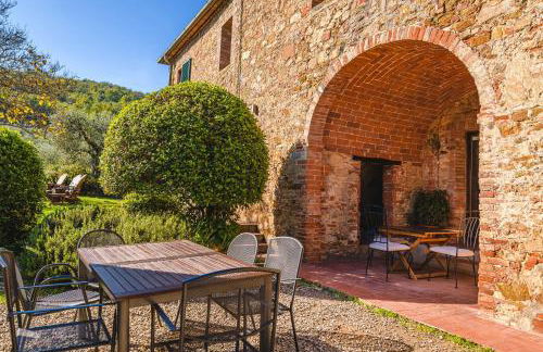 Podere Mencoini, stylish villa with private pool and olive garden - Photo 35